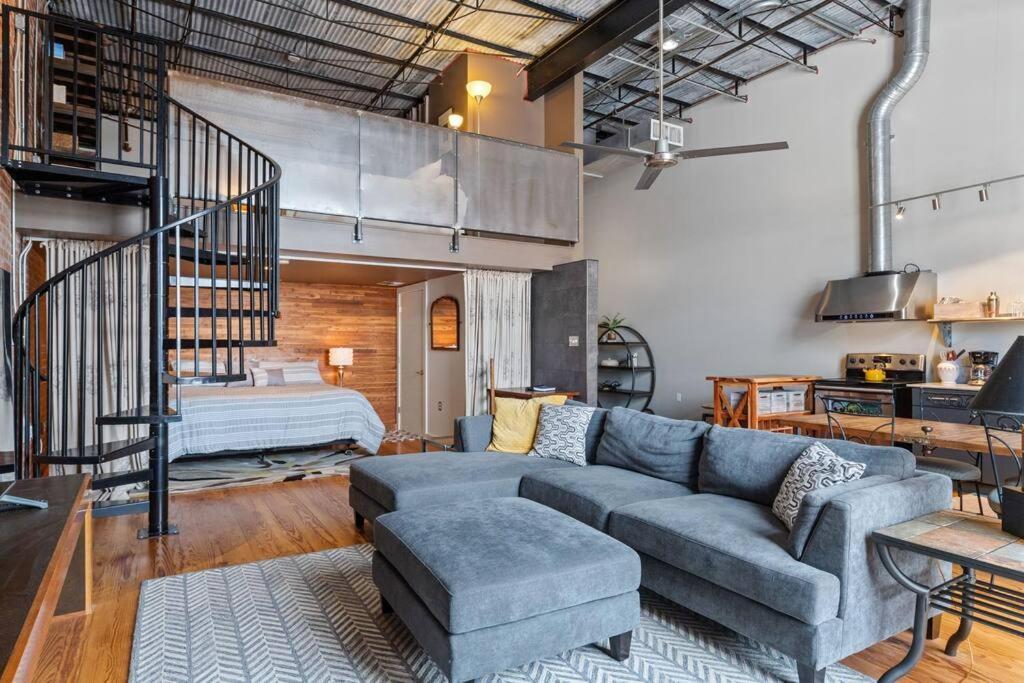 Cajun Stays-Buchanan Loft #4 Lafayette Exterior photo